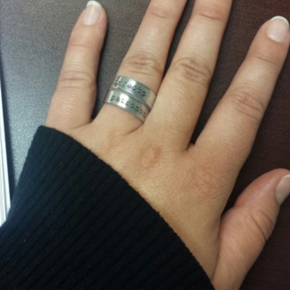 * Sold out* Harry Potter Expecto Patronum Ring - Picture 5 of 5